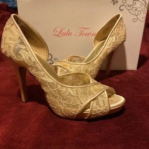 LuLu Townsend Stiletto Heels